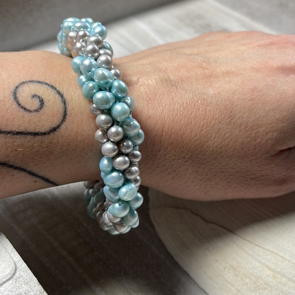 Silver twist pearl bracelet - Picture 4 of 6